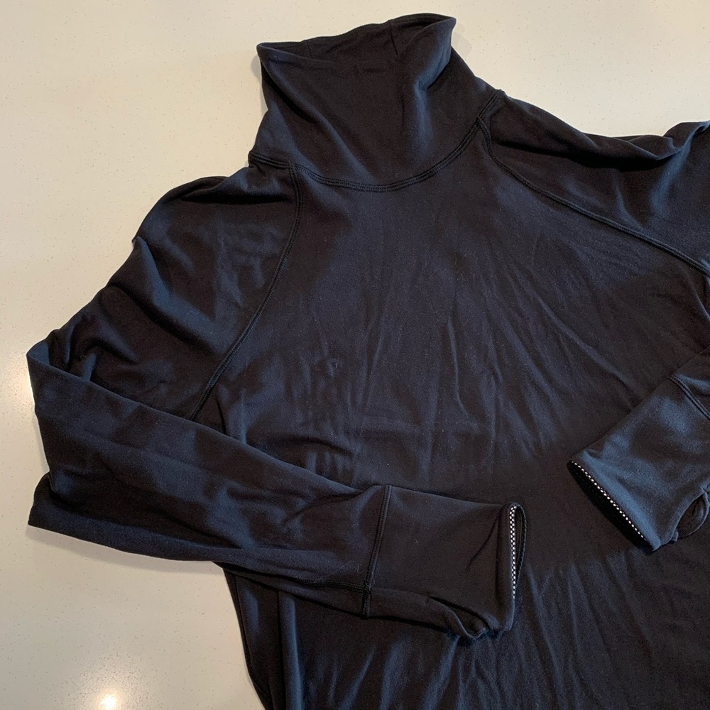 Lululemon Turtleneck